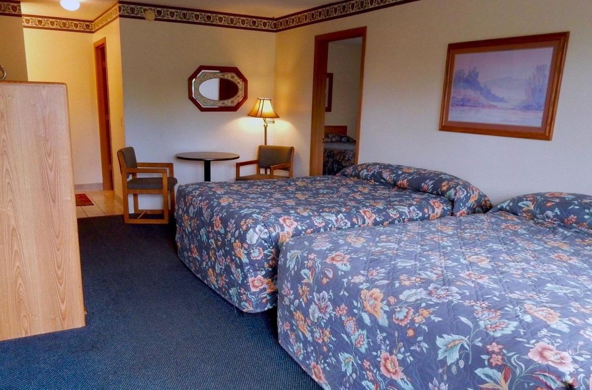 Fields Park Motel ويسكونسن الوديان المظهر الخارجي الصورة